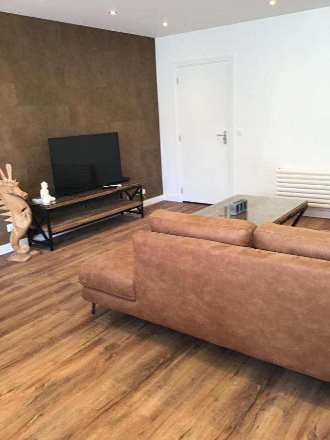 Chic Appartement In Sas Van Gent Sas van Gent Exterior foto